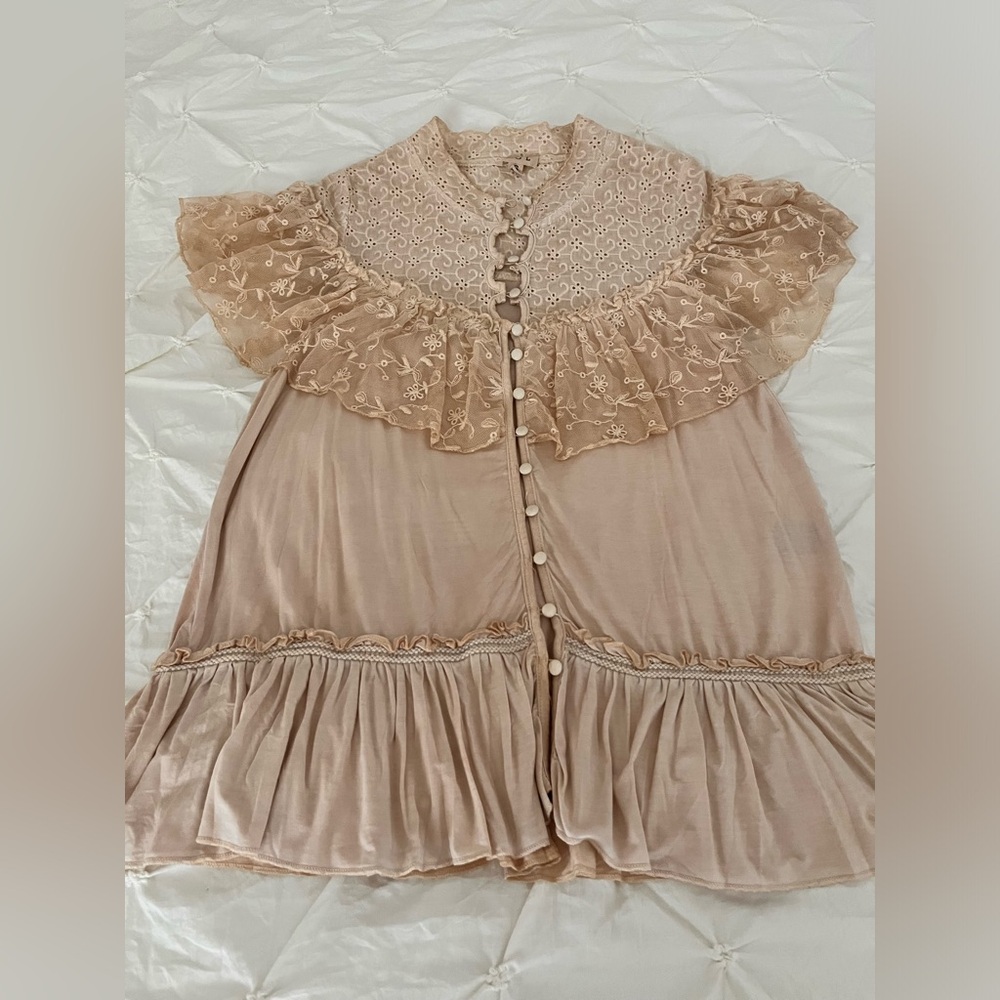 Size Small POL Embroidered Lace Top NWOT